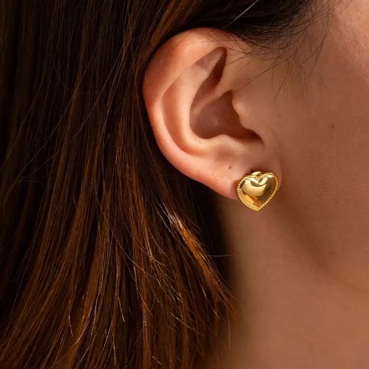 עגילי סטאד גאומטריים מוזהבים