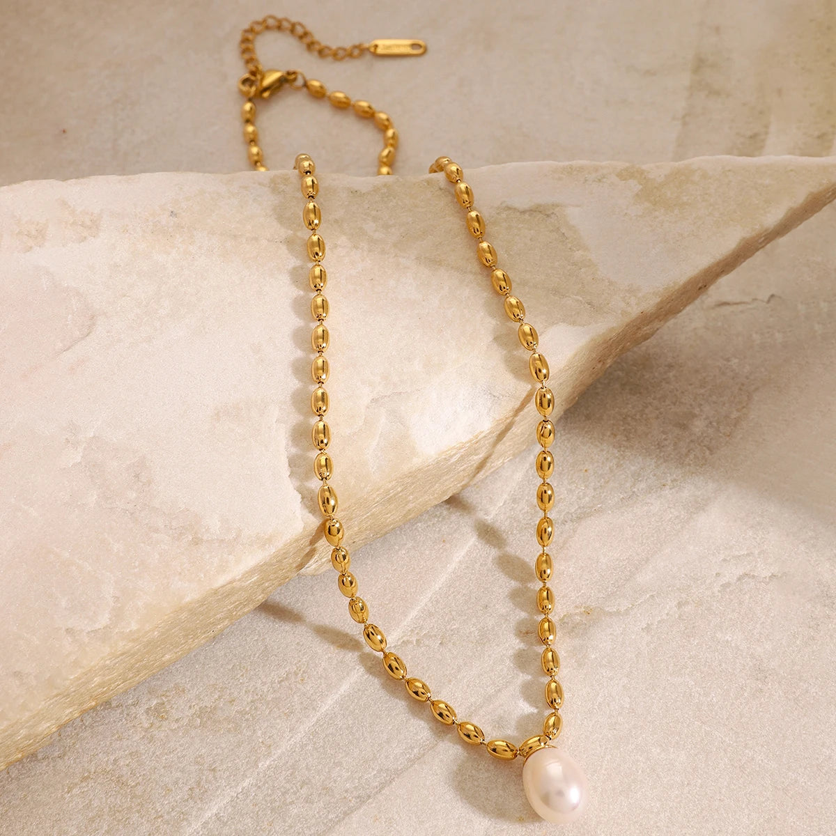 שרשרת תליון טרנדית