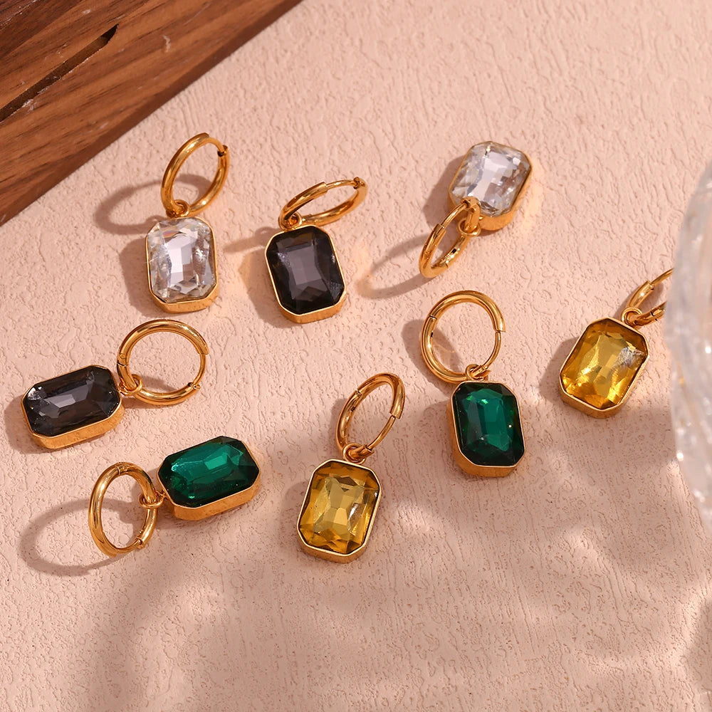 עגילי חישוק עם תליון זירקון