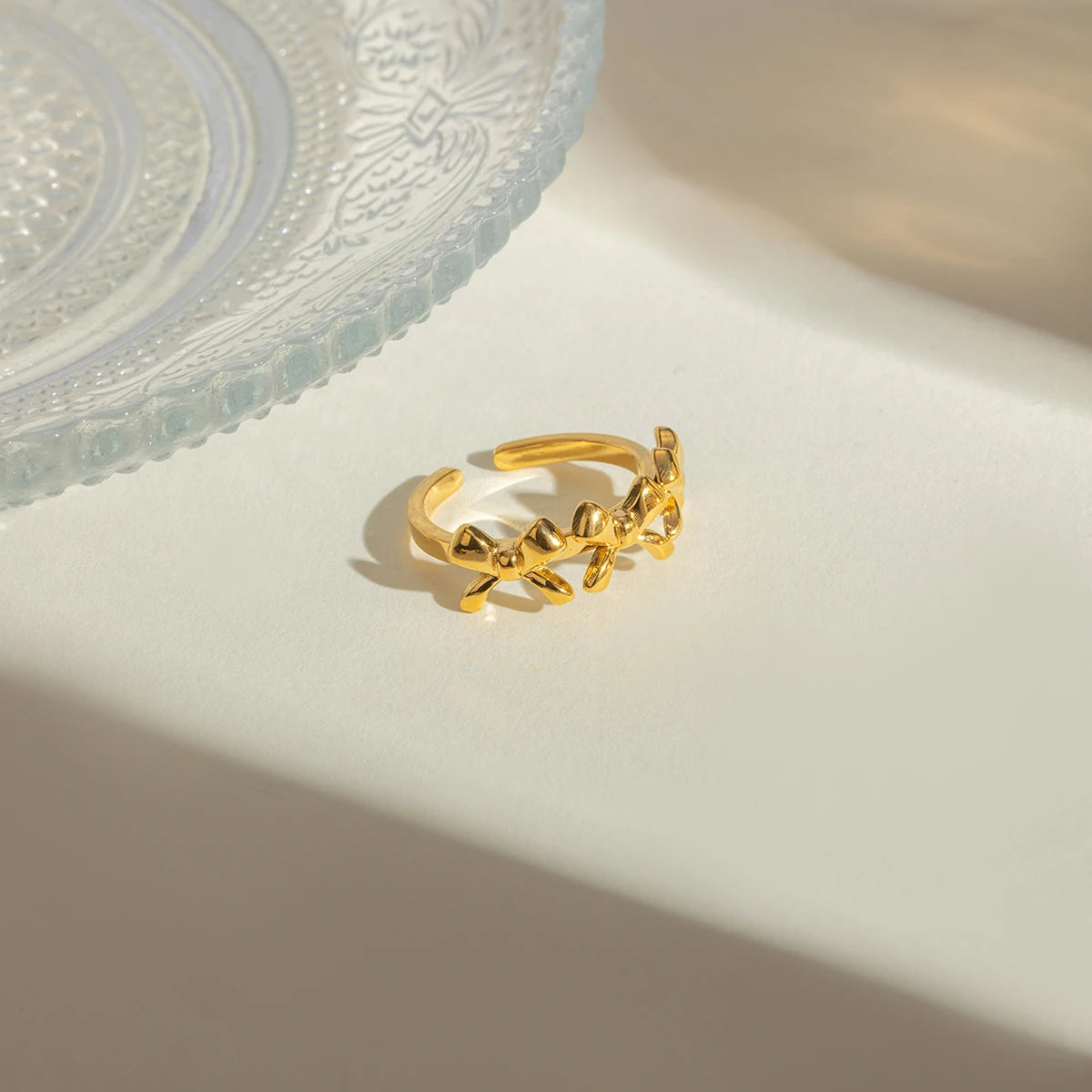 טבעת שלישיית פפיונים