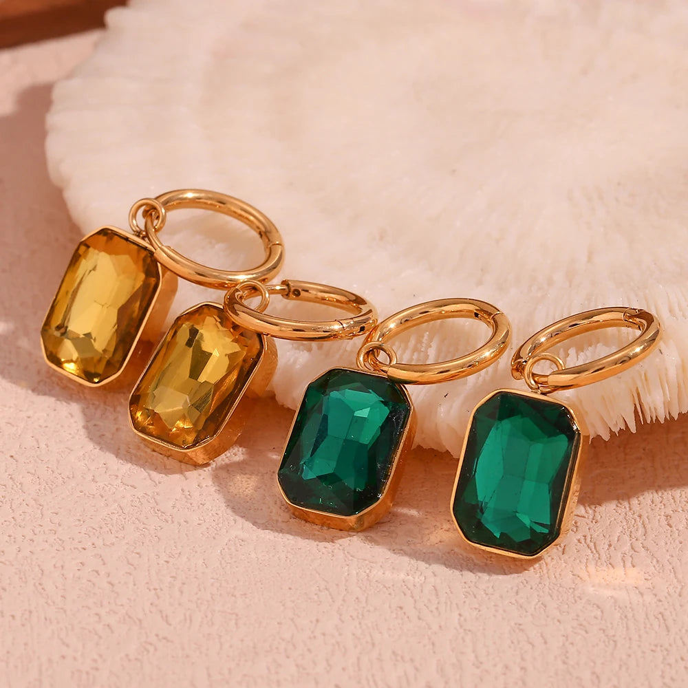 עגילי חישוק עם תליון זירקון