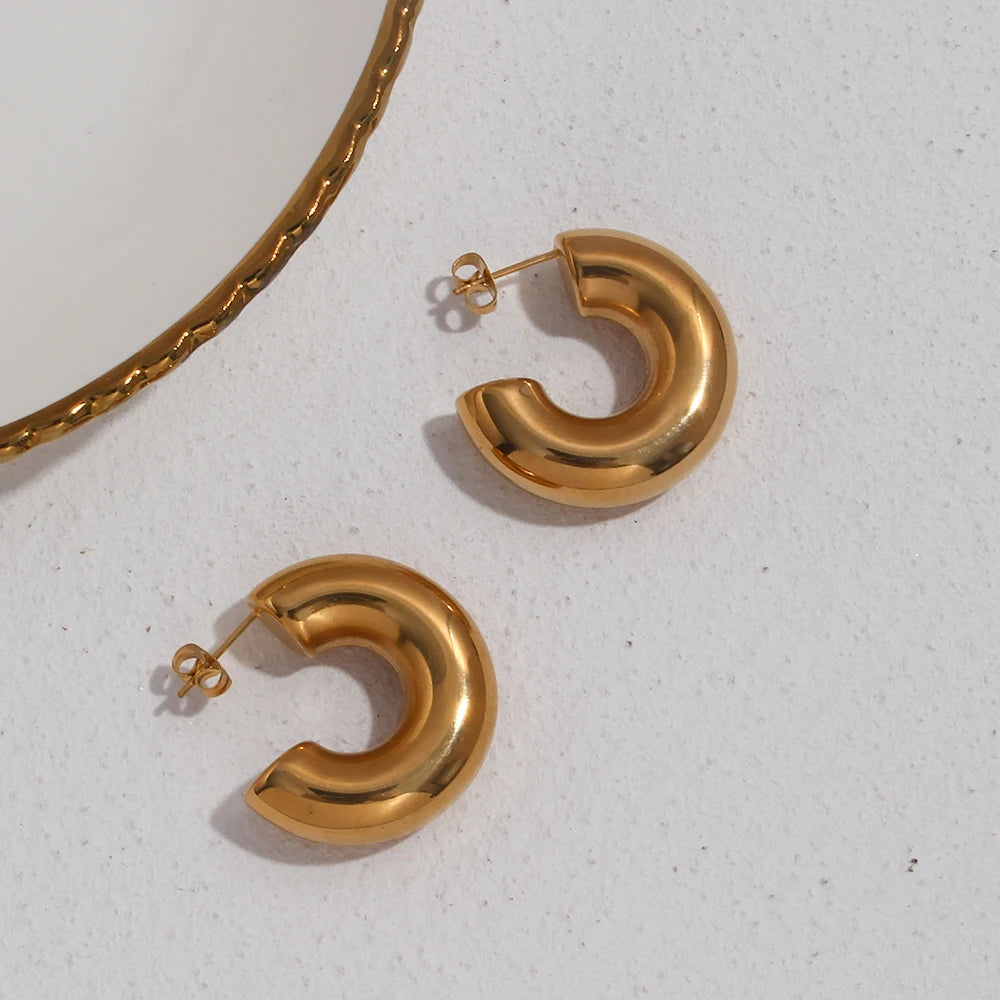 עגילי חישוק עגולים