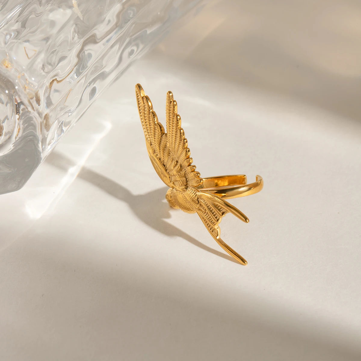 טבעת יונת השלום פתוחה