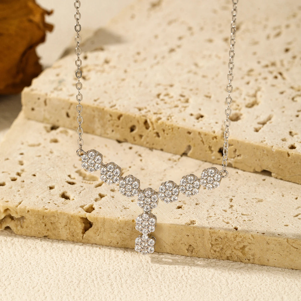 שרשרת גאומטרית קלאסית עם זירקון