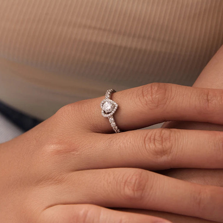 טבעת לב מואסנייט