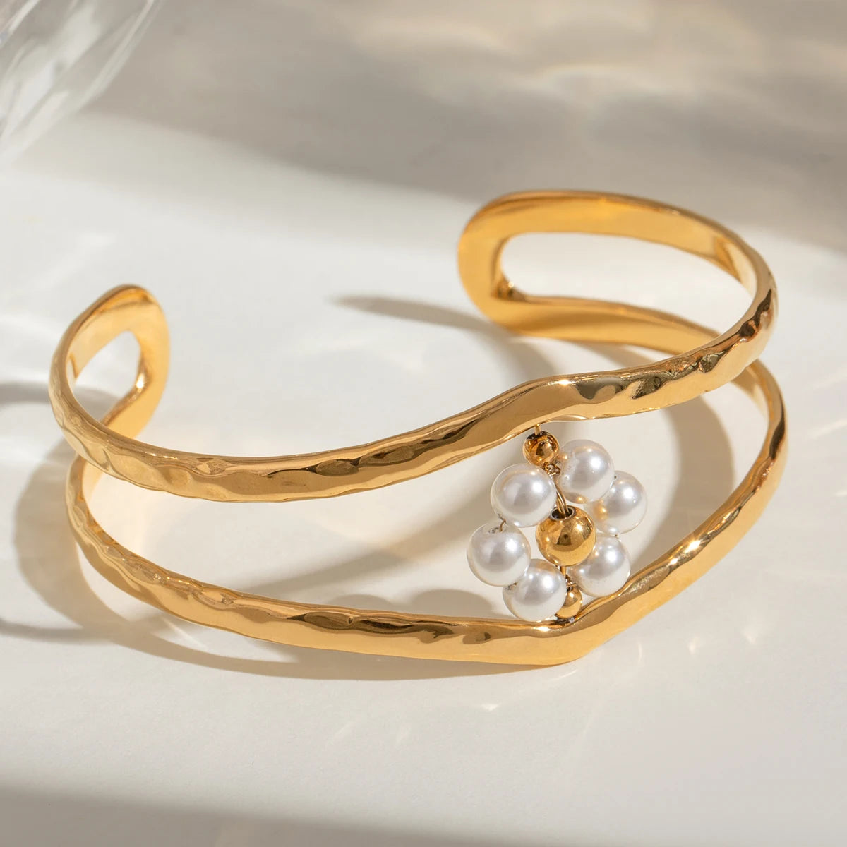 צמיד פנינים פרחוני