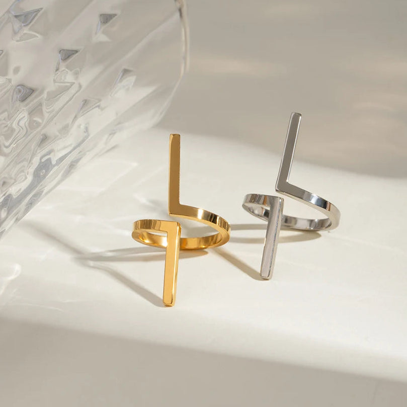 טבעת גיאומטרית מודגשת