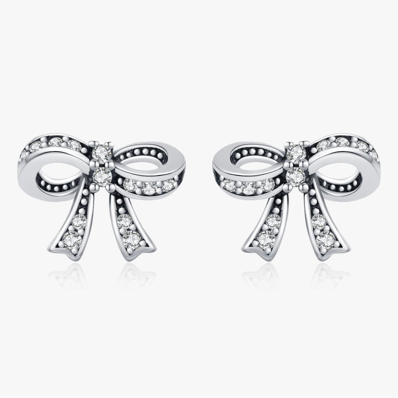 עגילי סטאד פפיון עם זירקון