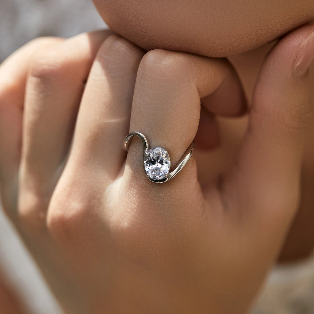 טבעת גאומטרית עם זירקון